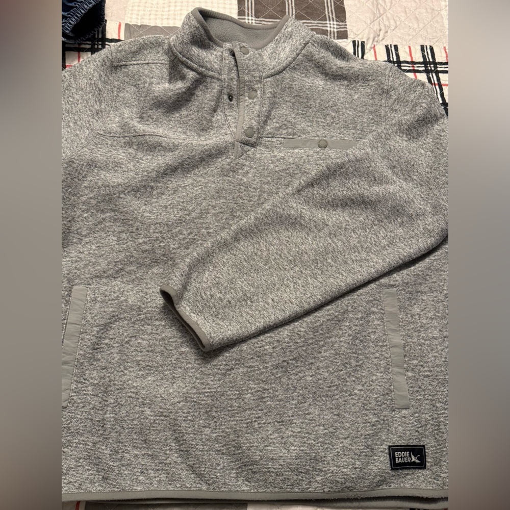 Heather Gray Pullover Sweatshirt